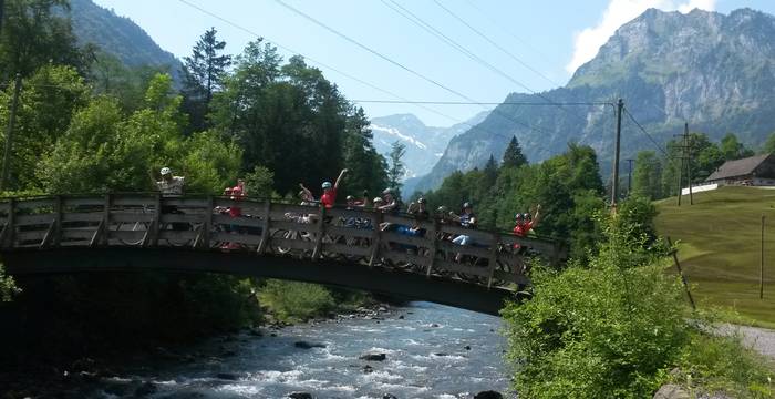 Velotour am Fluss