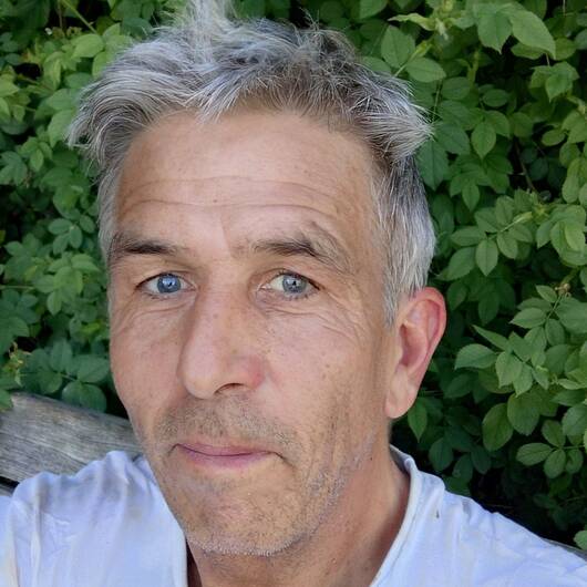 Peter Kull