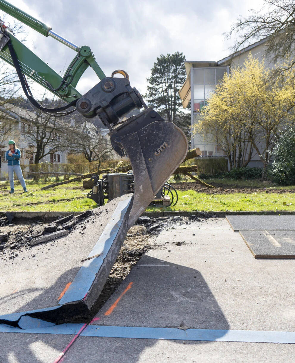 Asphaltknackerinnen in Winterthur.